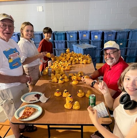 2022 Silverdale Rotary Race Weekend - Duck Tagging and Parade
